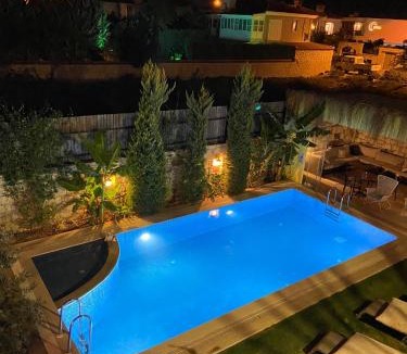 Hacımemis Hotel | Alacati Viola Hotel