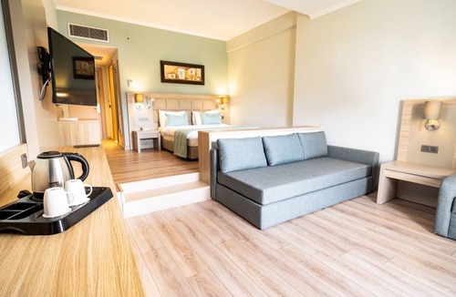 Selcuk Resort | Aqua Fantasy Aquapark Hotel & Spa - All Inclusive