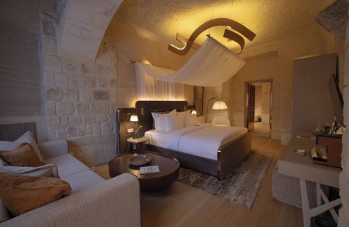 Urgup Hotel | Avantgarde Refined Caves of Cappadocia, Member of Small Luxury Hotel of the World