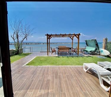 Altınova House | Ayvalik Seafront Villa Mansion Summer House in Ayvalik
