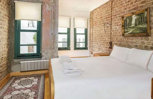 Balat Villa | Balat Heritage Close to Iconic Spots
