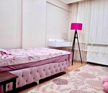 Buyukcekmece Bed & Breakfast | Barbie Room - girls only