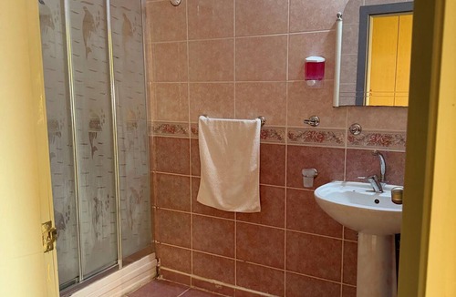 Artikli Hotel | BARIŞ AİLE OTELİ