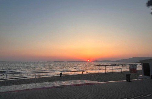Ozdere House | Beachside Bliss and Local Charm