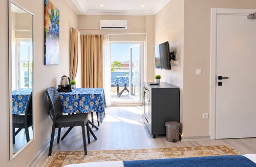 Eski Lara Hotel | Blueberry Inn Hotel