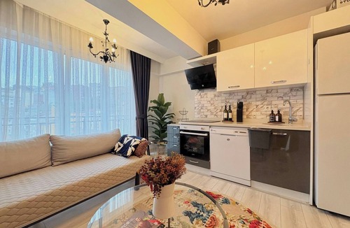 Kagithane Apartment | Bright & Modern 2BR Apartment in Kağıthane
