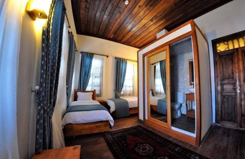 Tarsus Hotel | Burhanoglu Konağı