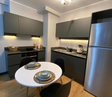 Kagithane Apartment | Central Modern Apartment by Siena Suites