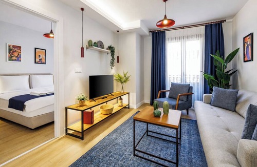 Cihangir Apartment | Charming 2 Bedroom Apartment At Monnas Suite