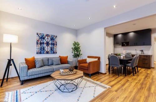 Sisli Apartment | Charming Bright 4BD2Bath Balcony Central Pad #368