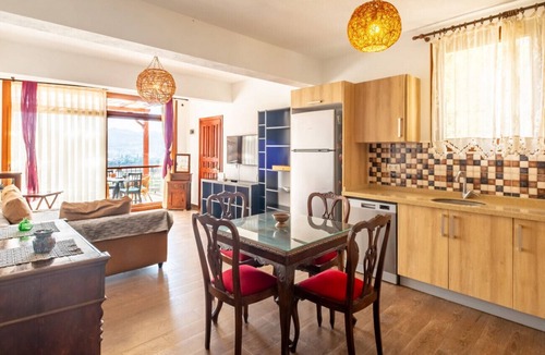 Golturkbuku Apartment | Chic House w/ Patio near Paradise Bay in Bodrum