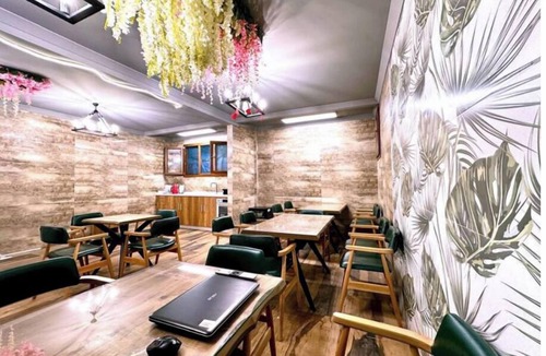 Iskenderpasa House | Chic modern stay in İstanbul's center