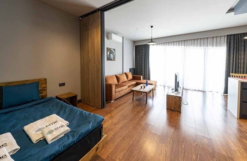Beyoglu Apartment | Classy, quality residence in Beyoglu - Gym&Pool