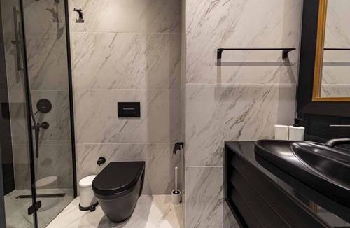 Beyoglu Apartment | Classy, quality residence in Beyoglu - Gym&Pool