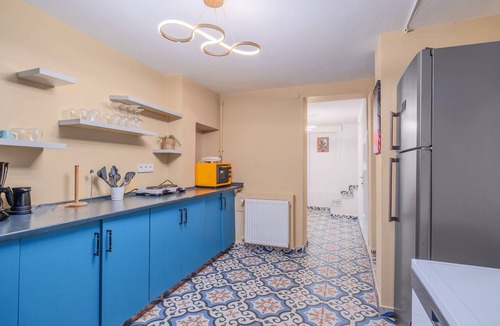 Rasimpasa House | Comfortable Home Steps from the Kadıköy Waterfront