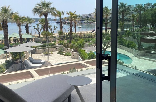 Bodrum City Center House | Cozy 1-bedroom house in charming Muğla with AC comfort