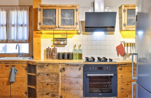 Kas House | Cozy 2 Bedroom Village House Fast Wi-Fi - AC