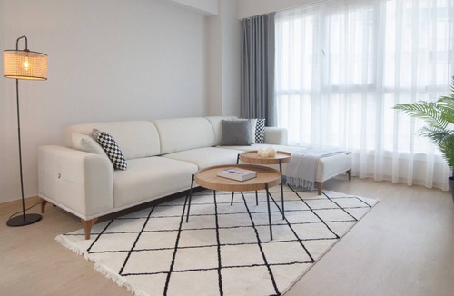Uludag Apartment | Cozy 2BR Apt Near Vialand Mall with Nespresso