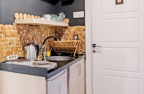 Bomonti Apartment | Cozy Central Flat w/Netflix & Elevator Near Metro 2 minute walking distance