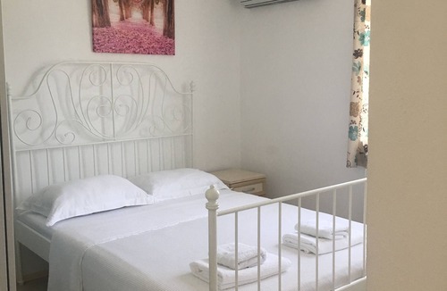 Alacati House | Defne Ev Hotel