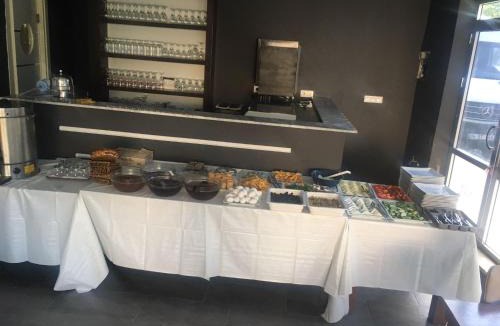 Kusadasi City Centre Hotel | Demir otel