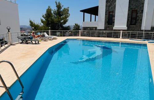 Bodrum Villa | Deniz manzarali tas villa