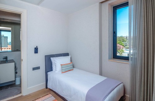 Yalı Villa | Detached Villa with Private Pool 5 min to the Beach and City Centre