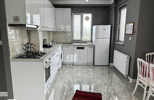 Gemlik Condo | Doğanın Kalbindeki Eviniz! (6 Kişi)