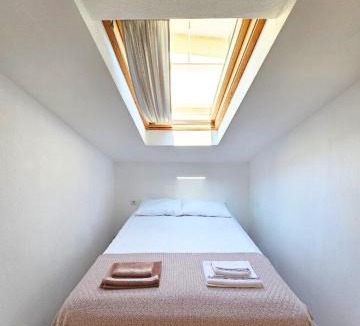 Gulbahce Mahallesi Apartment | Duplex Apartment Close to Kite Surf Center in Urla