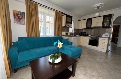 Fethiye City Center Apartment | Duplex apartment on the first line in Fethiye