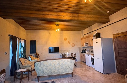 Ortahisar Apartment | Duruer Living Home, Jacuzzi, Air Conditioning, Cappadocia