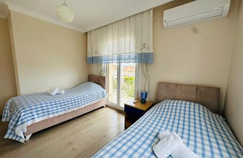 Alacati Villa | Evalacati - Villa Harnup- Detached house with private pool and garden