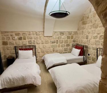 Artuklu Hotel | Evar Konağı
