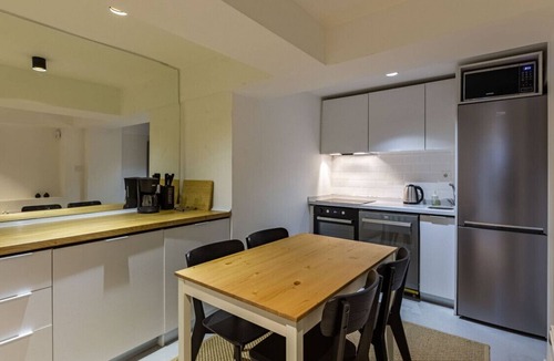 Cihangir Apartment | Excellent Flat with Lovely Backyard in Cihangir