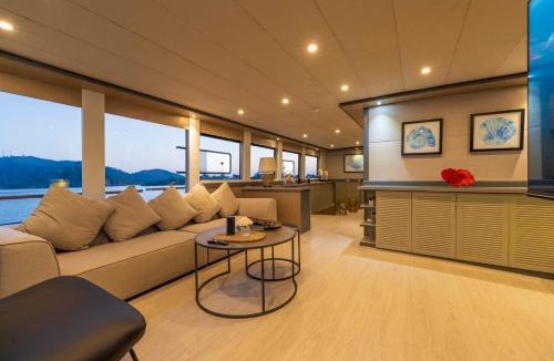 Fethiye City Center Boat Rental | Explorer Yacht