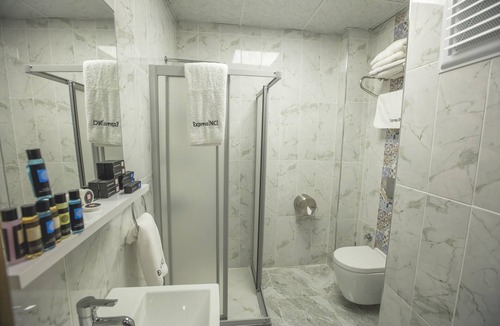Kucukcekmece Hotel | Express Inci Airport Hotel