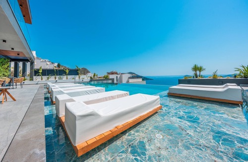 Kalkan Villa | Exquisite 5 Bedroom Villa with Large Infinity & Heated Indoor Pools, Sauna, Gym