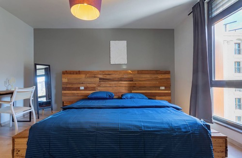 Osmanbey Apartment | Fabulous Large Duplex - 3 Bedroom 2 Bathroom - Terrace - Fast WiFi - Full Aircon