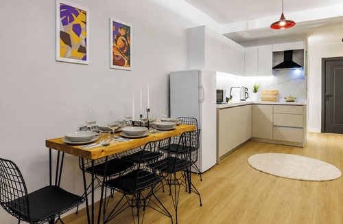 Cihangir Apartment | Fantastic Cihangir 3 Bedroom Apt At Monnas Suite