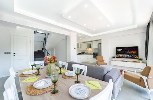 Hisaronu Villa | FETHİYE ÖLÜDENİZ DE ÖZEL HAVUZLU MÜSTAKİL VİLLA