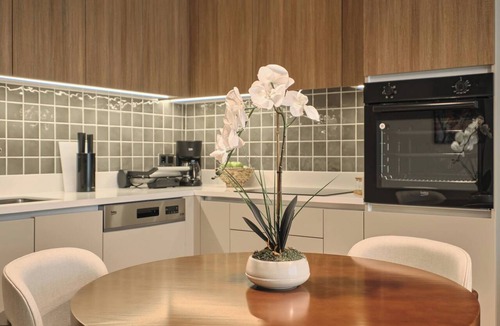 Moda Apartment | Fischer, 2BR, Bright, Stylish