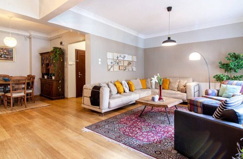 Sisli Apartment | Flat in Central Location 6 min to City Nisantasi