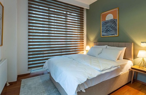Umraniye Apartment | Flat near Metropol Istanbul Mall and Bulvar 216