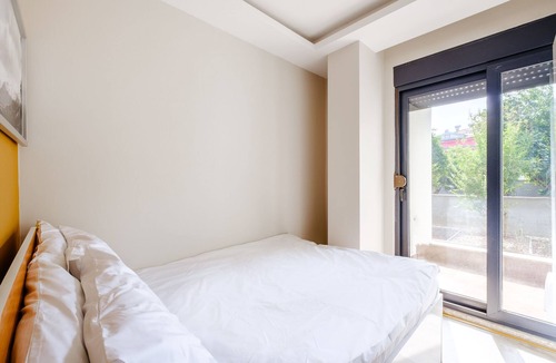 Goynuk Apartment | Flat w Balcony 5 min to Beach in Kemer