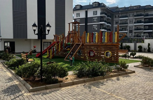 Alanya Apartment | Flat w Pool and Balcony 10 min to Beach in Alanya