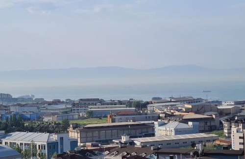Beylikduzu Apartment | For families only (8 persons) sea view terraced inside complex lux dublex 6+1