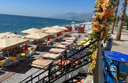 Konyaalti Apartment | Güden-Pearl Apart Hotel , Große Apartments mit Küche , Privater Strand , Ausgezeichnetes Frühstück