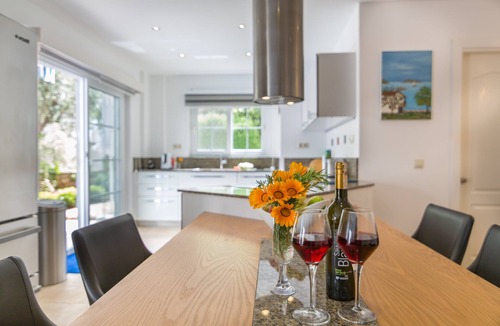 Kalkan Villa | Generously sized family villa set in mature garden