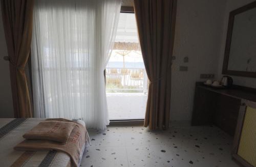 Kucukkuyu Hotel | Glenn Hotel & Beach