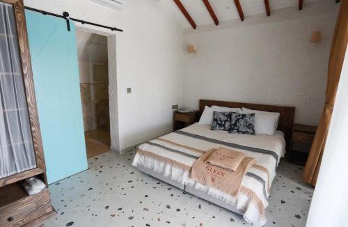Kucukkuyu Hotel | Glenn Hotel & Beach